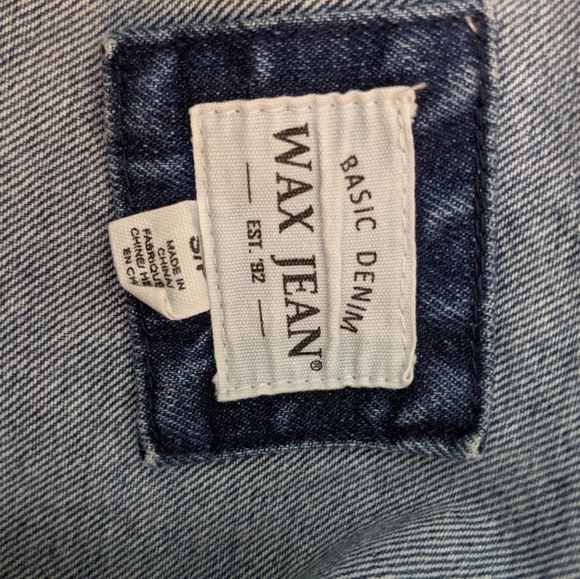 Jean jacket - Picture 2 of 4
